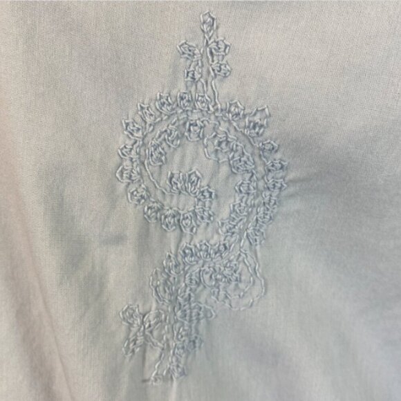 GAP Premium Factory Cotton Embroidered Button Down Shirt Women's M Blue #96A - Picture 5 of 8